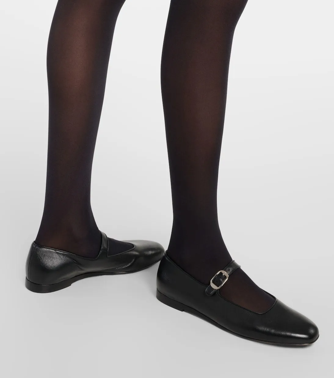Le Monde Beryl leather ballerinas, black