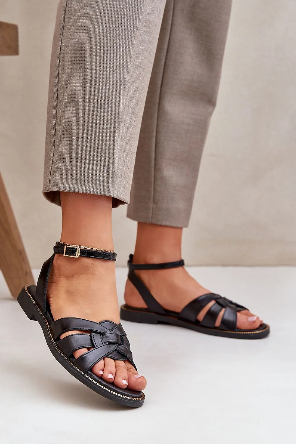 Sandals model 212588 Step in style