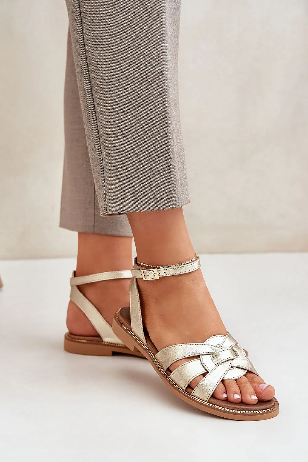 Sandals model 212588 Step in style